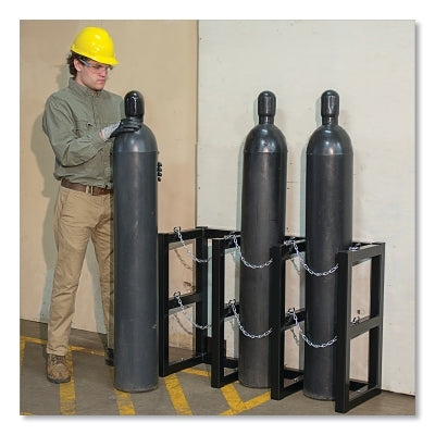 GCYL BARRICADE RACK3X1
