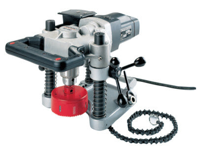 Hole Cutting Tools, 4 3/4 in Cap., 5/8 in Chuck, 110 rpm